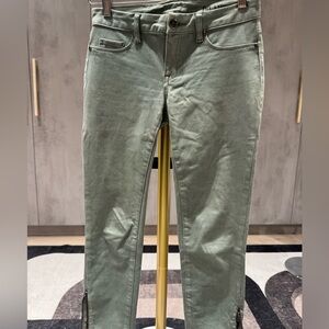 Women's Slim Fit Jeans in Olive Green